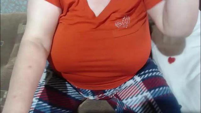 Image 8 of new_milf Stream on Chaturbate on 1 month ago