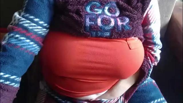 Image 2 of new_milf Stream on Chaturbate on 1 month ago