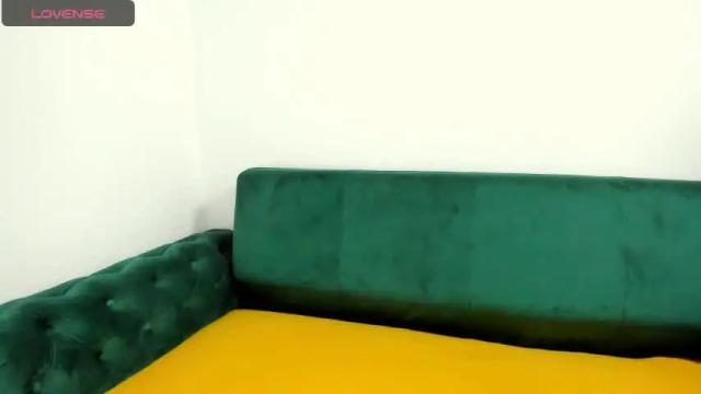 Thumbnail 2, new_sexyiass's Stream at Chaturbate, 13 months ago