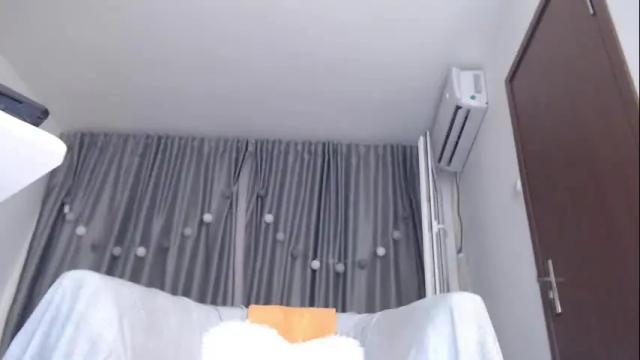 Image 4 of newamore Stream on Chaturbate on 7 days ago