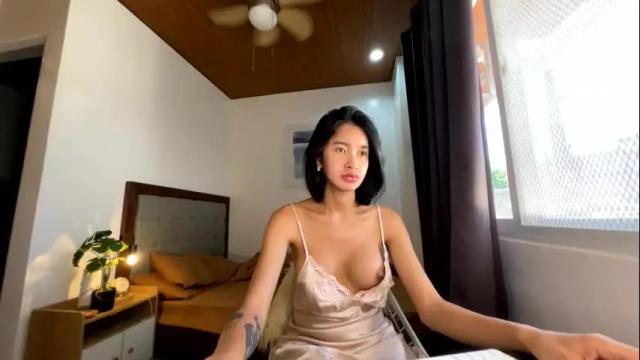 Image 8 of newbabeintownxx Stream on Chaturbate on 6 months ago
