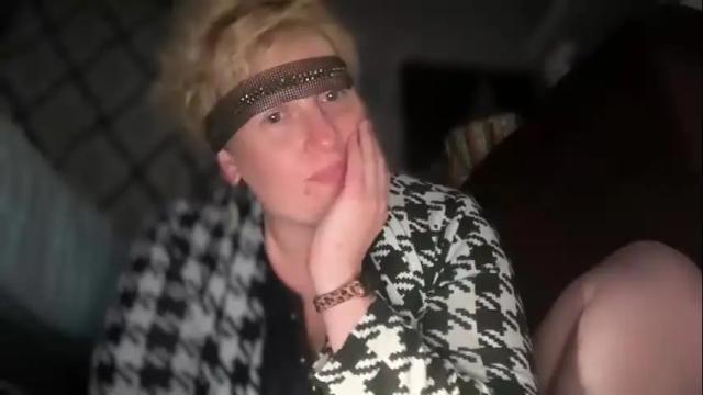 Image 11 of newkitttyplayground Stream on Chaturbate on 7 days ago
