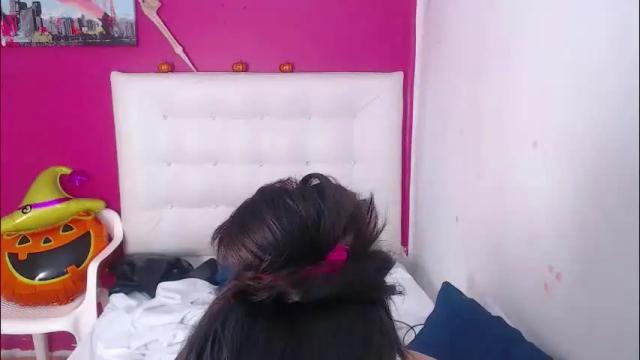 Image 8 of nextdoor_fantasy Stream on Chaturbate on 2 months ago