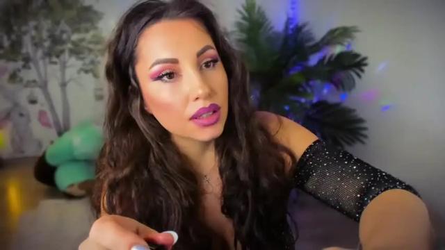 Image 10 of neytirii Stream on Chaturbate on 18 months ago