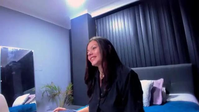 Image 3 of nezuko_2414 Stream on Chaturbate on 15 months ago