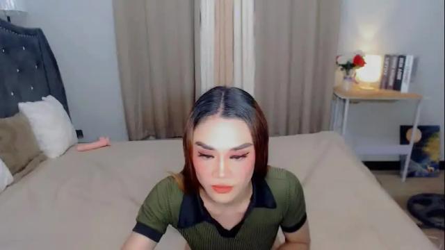 Image 3 of nhicolehollywood Stream on Chaturbate on 1 month ago