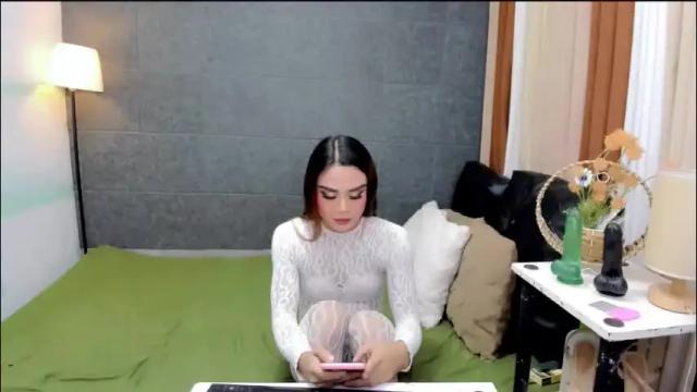 Image 10 of nhicolehollywood Stream on Chaturbate on 1 month ago