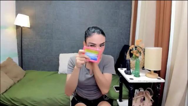 Image 3 of nhicolehollywood Stream on Chaturbate on 1 month ago