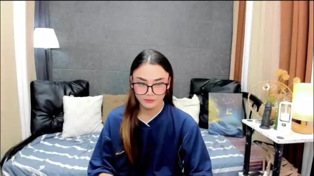 Image 7 of nhicolehollywood Stream on Chaturbate on 29 days ago