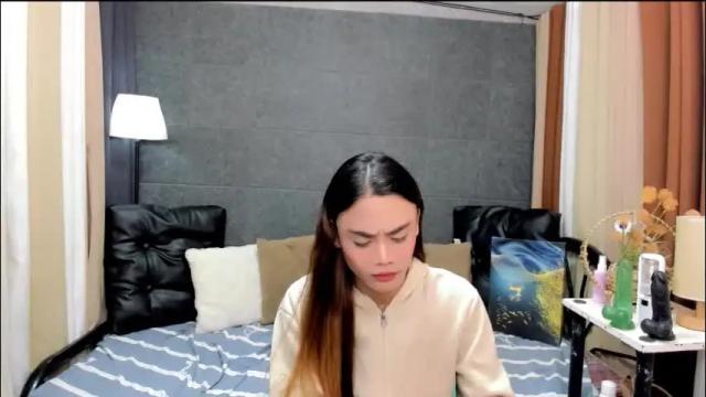 Image 3 of nhicolehollywood Stream on Chaturbate on 27 days ago
