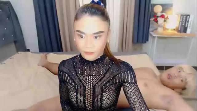 Image 2 of nhics_and_hades Stream on Chaturbate on 20 days ago