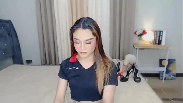 Image 4 of nhics_and_hades Stream on Chaturbate on 1 month ago
