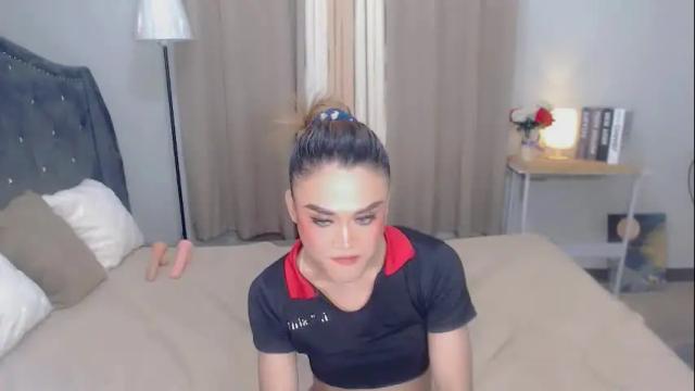 Image 12 of nhics_and_hades Stream on Chaturbate on 17 days ago