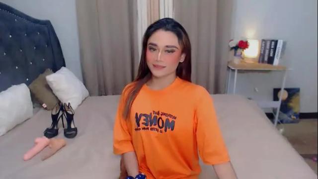 Image 2 of nhics_and_hades Stream on Chaturbate on 7 days ago