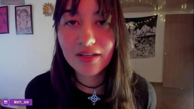 Image 6 of nia_blaze Stream on Chaturbate on 2 months ago