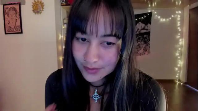 Image 2 of nia_blaze Stream on Chaturbate on 1 month ago