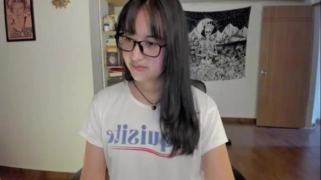 Image 11 of nia_blaze Stream on Chaturbate on 1 month ago