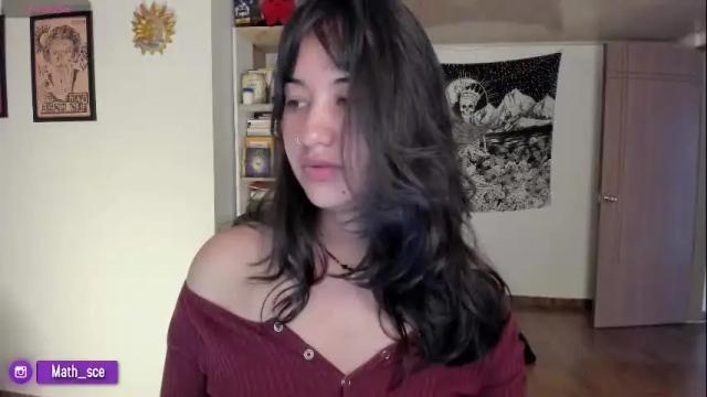 Image 6 of nia_blaze Stream on Chaturbate on 28 days ago