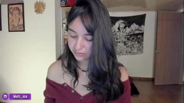 Image 8 of nia_blaze Stream on Chaturbate on 28 days ago