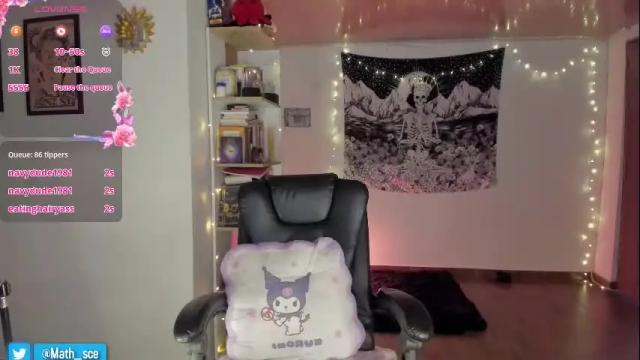 Image 6 of nia_blaze Stream on Chaturbate on 21 days ago
