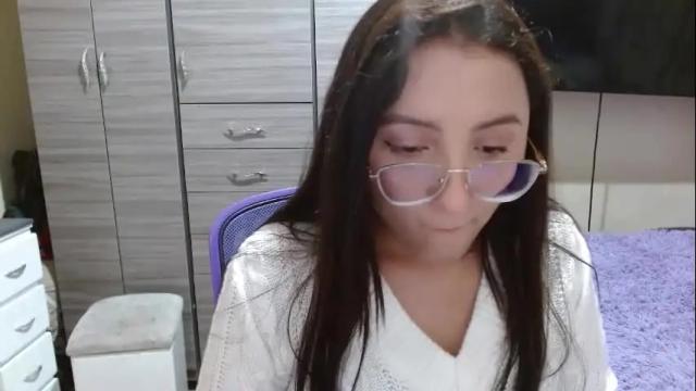 Image 10 of nia_cop Stream on Chaturbate on 6 months ago
