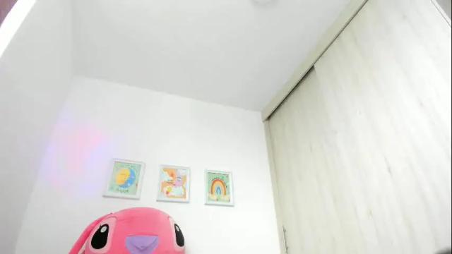 Image 6 of nianoretti Stream on Chaturbate on 11 days ago