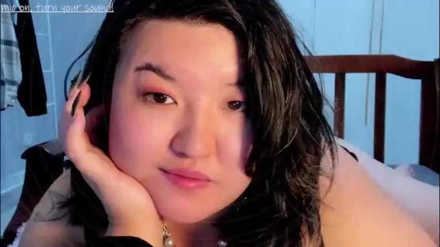 Image 11 of niatonoori Stream on Chaturbate on 2 months ago