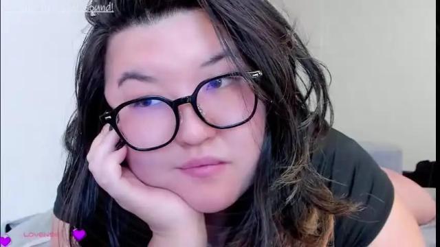 Image 8 of niatonoori Stream on Chaturbate on 1 month ago