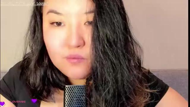 Image 8 of niatonoori Stream on Chaturbate on 1 month ago