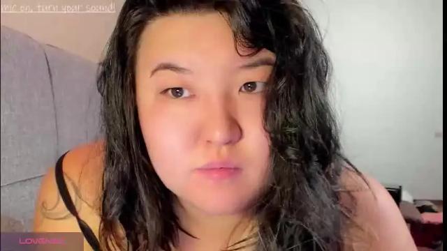 Image 4 of niatonoori Stream on Chaturbate on 1 month ago
