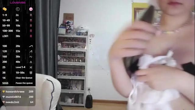 Image 12 of nice_belle Stream on Chaturbate on 14 days ago