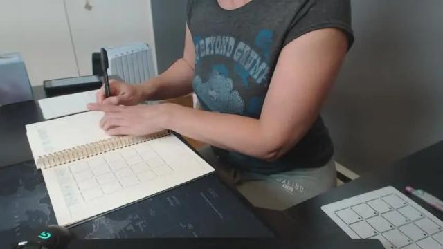 Image 12 of nicelly_curved Stream on Chaturbate on 18 months ago