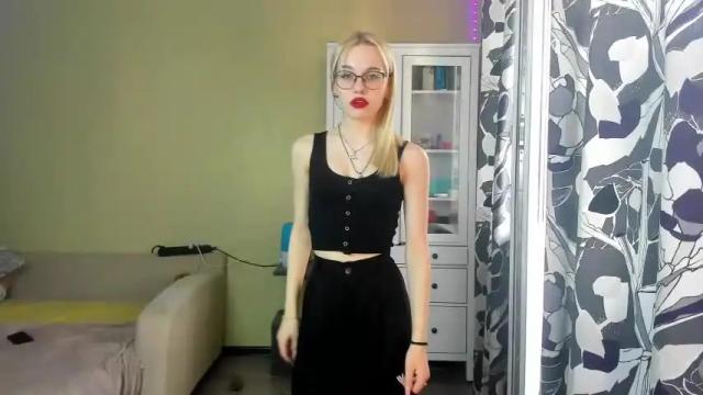 Image 12 of niceonepixie_ Stream on Chaturbate on 22 months ago