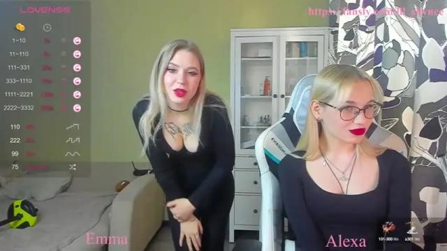 Thumbnail 1, niceonepixie_'s Stream at Chaturbate, 21 months ago