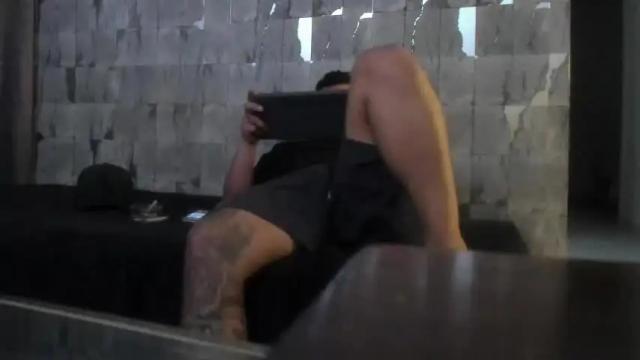 Image 4 of nicepussyandcock Stream on Chaturbate on 17 months ago