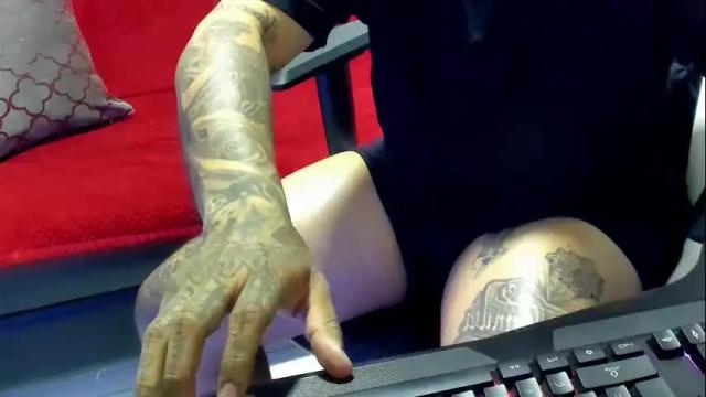 Image 12 of nicepussyandcock Stream on Chaturbate on 3 months ago