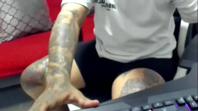 Image 8 of nicepussyandcock Stream on Chaturbate on 3 months ago