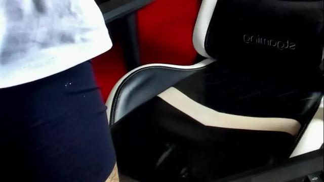 Image 2 of nicepussyandcock Stream on Chaturbate on 3 months ago