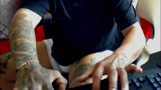 Image 2 of nicepussyandcock Stream on Chaturbate on 3 months ago