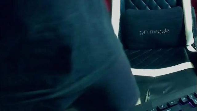 Image 11 of nicepussyandcock Stream on Chaturbate on 2 months ago