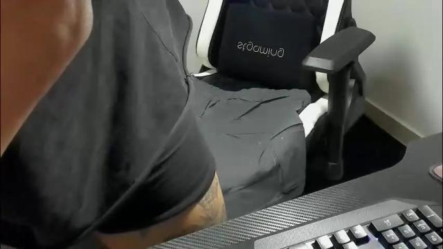 Image 11 of nicepussyandcock Stream on Chaturbate on 6 days ago