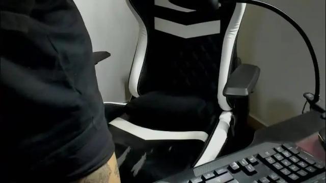 Image 11 of nicepussyandcock Stream on Chaturbate on 4 days ago