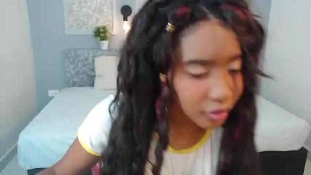Image 4 of nicha_boho2 Stream on Chaturbate on 18 months ago