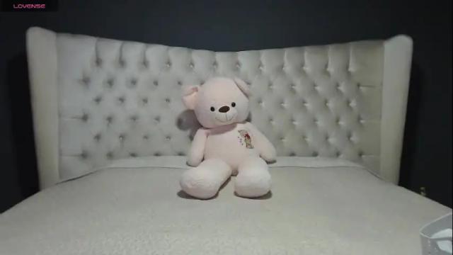 Image 3 of nichole_bree Stream on Chaturbate on 20 days ago