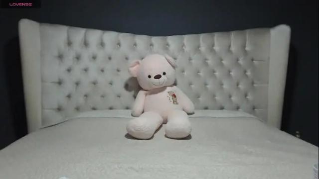 Image 4 of nichole_bree Stream on Chaturbate on 20 days ago