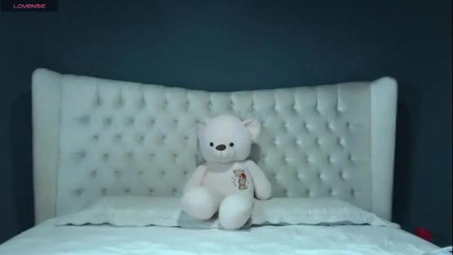 Image 8 of nichole_bree Stream on Chaturbate on 4 days ago
