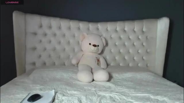 Image 12 of nichole_bree Stream on Chaturbate on 2 months ago