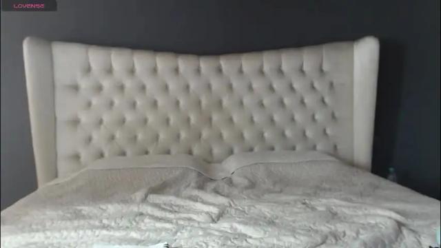 Image 3 of nichole_bree Stream on Chaturbate on 1 month ago
