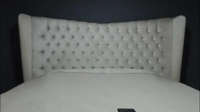 Image 3 of nichole_bree Stream on Chaturbate on 1 month ago