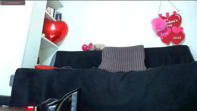Image 10 of nicki_05 Stream on Chaturbate on 19 months ago
